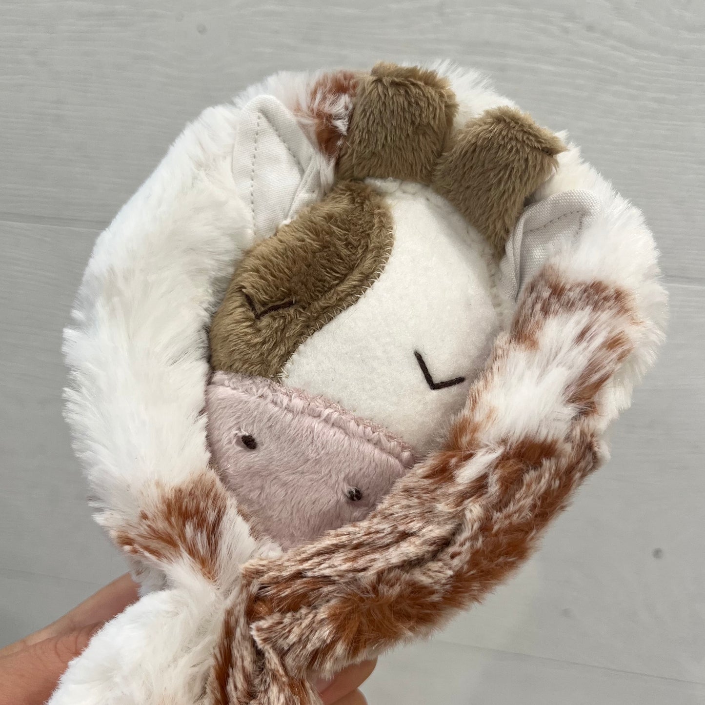 Lucky Cub - Cow/Brown Face Accent